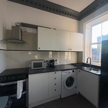 First Floor One Bed Apartment In Central West 伦敦 外观 照片